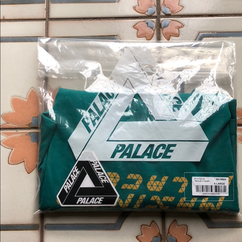 Palace - Maximum Palace Tee - XL